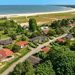 Strandblick - Dorf 1 01