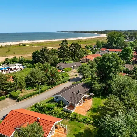 Strandblick - Dorf 1 01 *